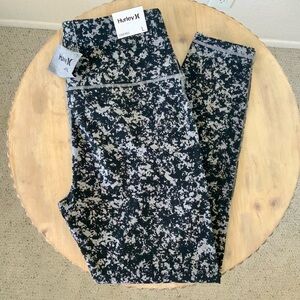 HURLEY Women’s Reversible Leggings Size Large
